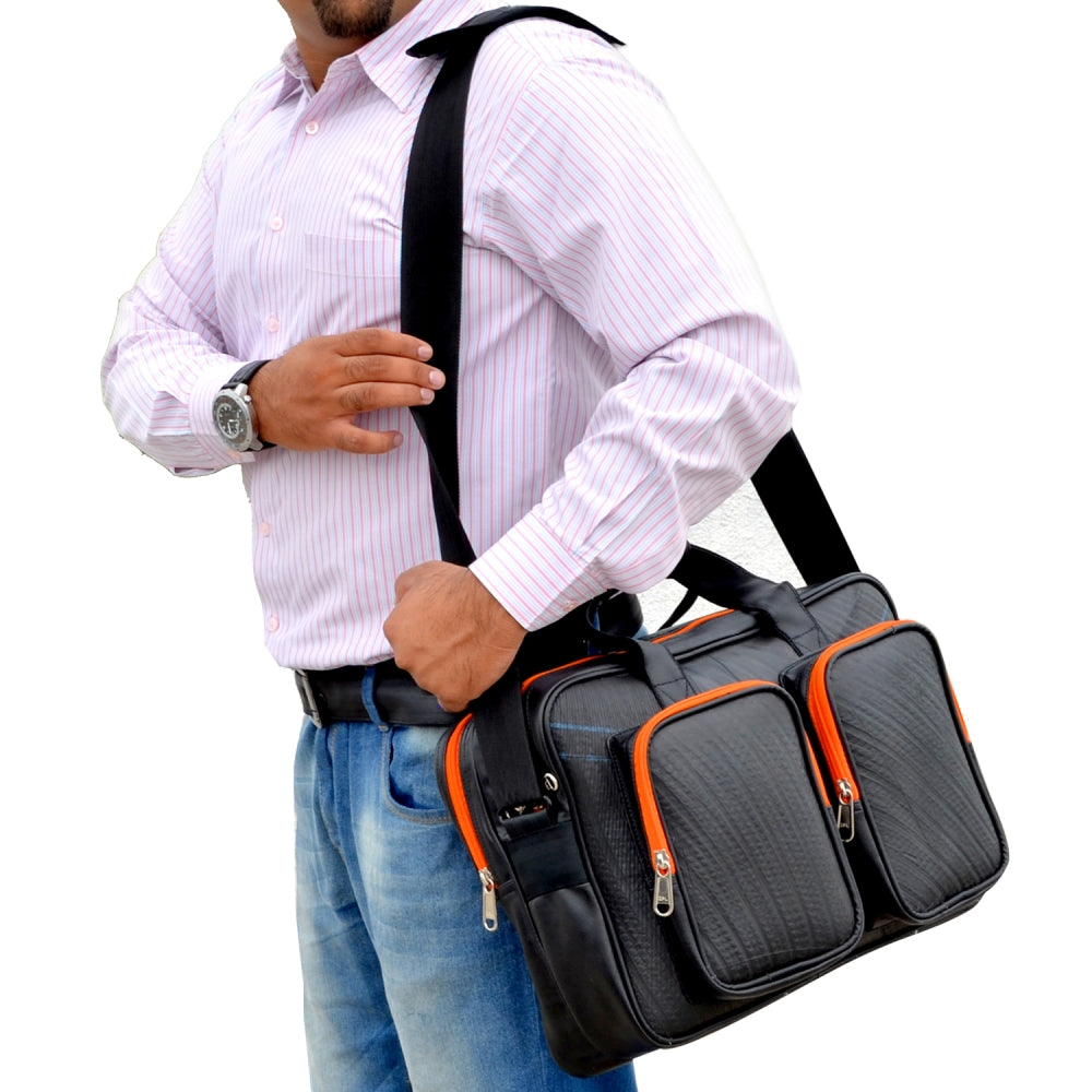 حقيبة لابتوب ماونتن باندا مصنوعة من إطارات معاد تدويرها