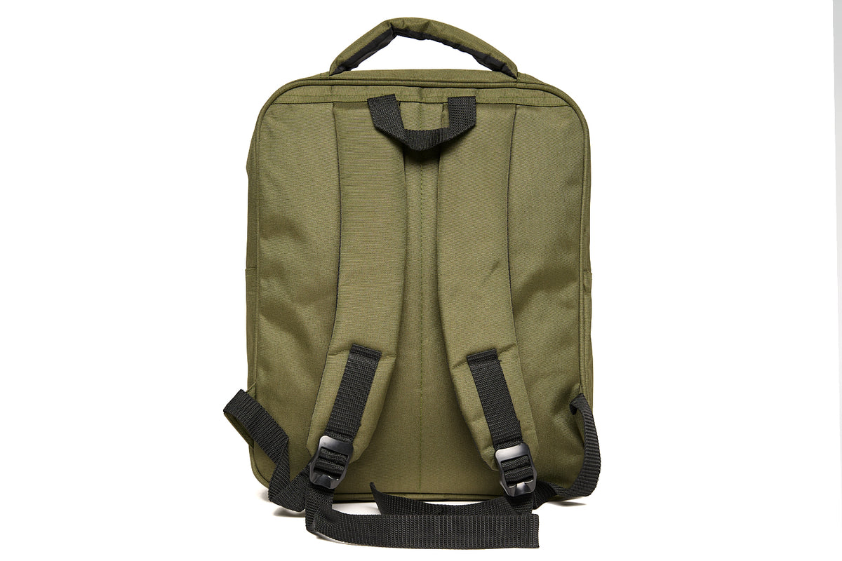 حقيبة ظهر فنكي فالكون مصنوعة من إطارات معاد تدويرها